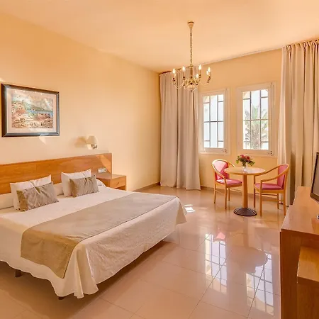 Hotel La Santa María 3*