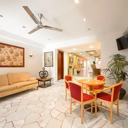 Hotel La Santa Maria 3*