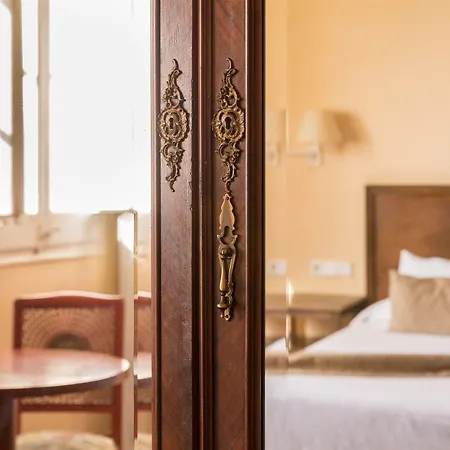 La Santa María Hotel