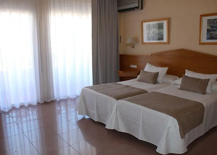 La Santa Maria 3*